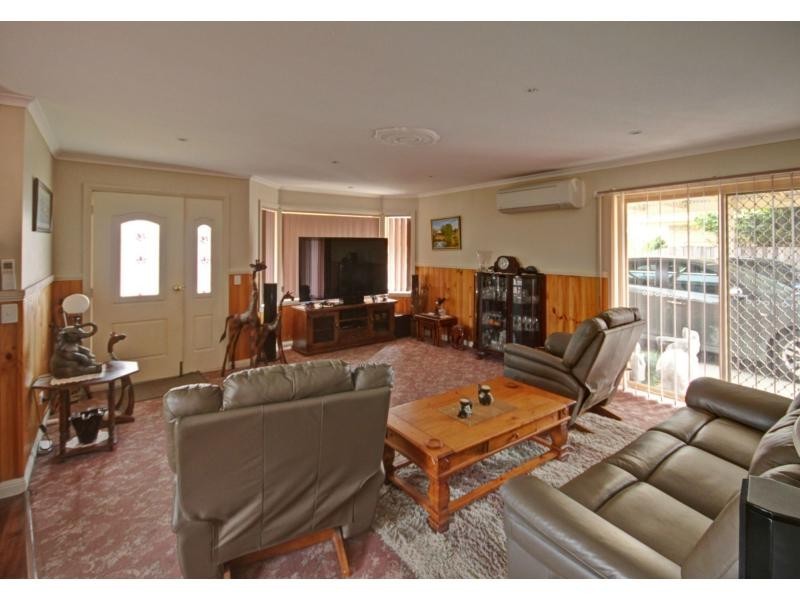 16 Waratah, Paynesville VIC 3880