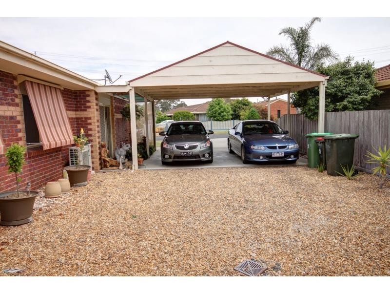 16 Waratah, Paynesville VIC 3880