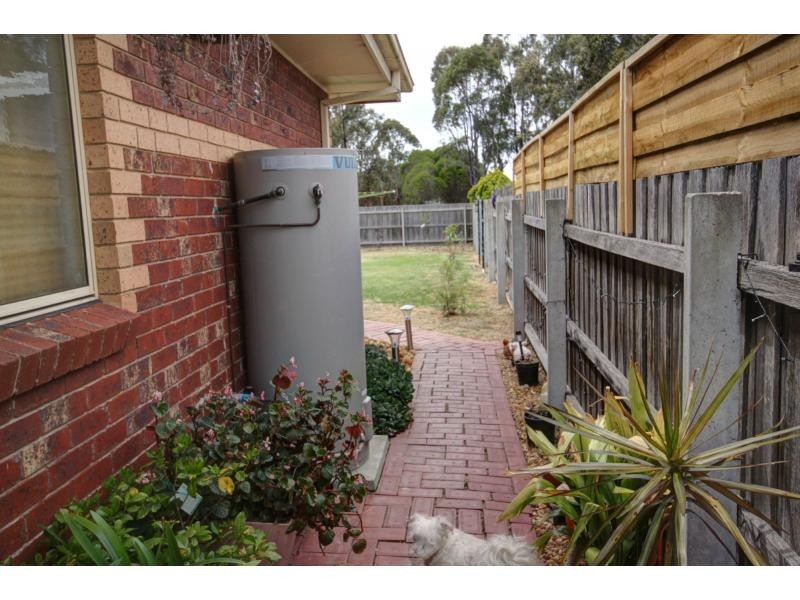 16 Waratah, Paynesville VIC 3880