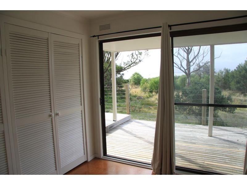 Raymond Island VIC 3880