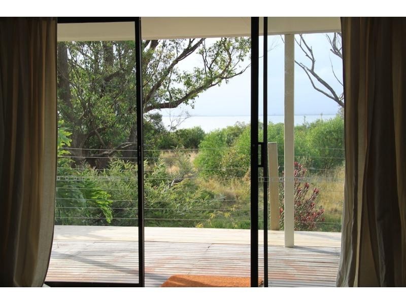 Raymond Island VIC 3880