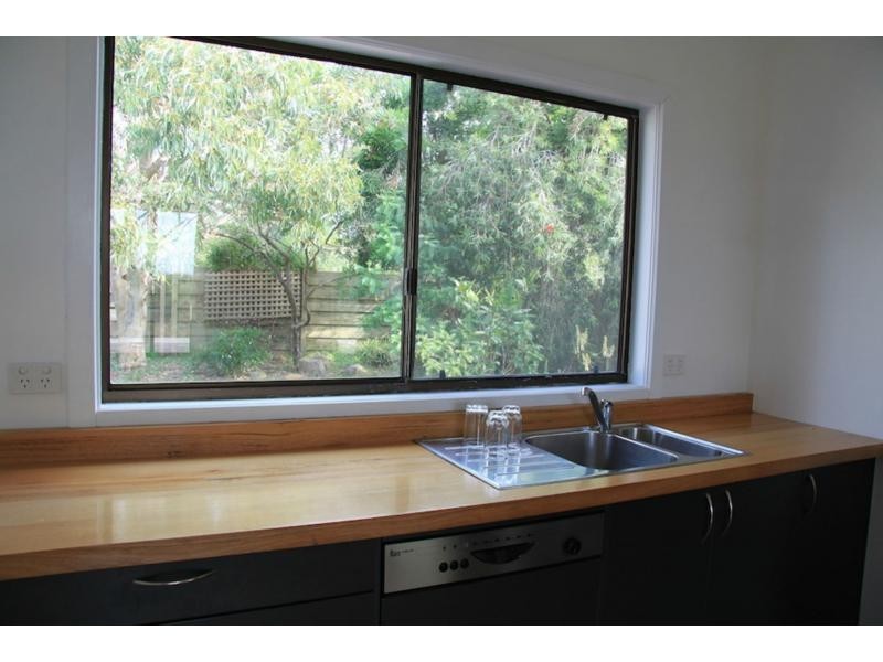 Raymond Island VIC 3880