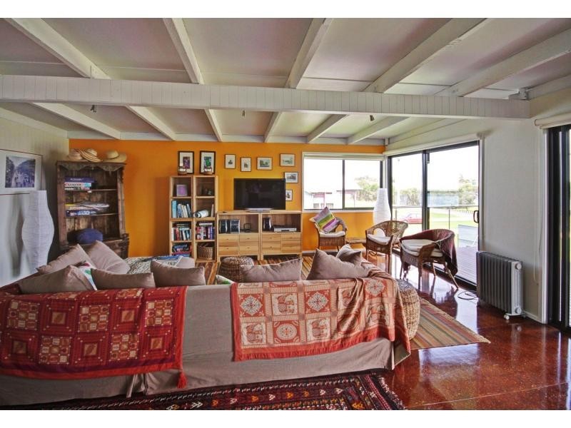 185 Western Boulevard, Raymond Island VIC 3880