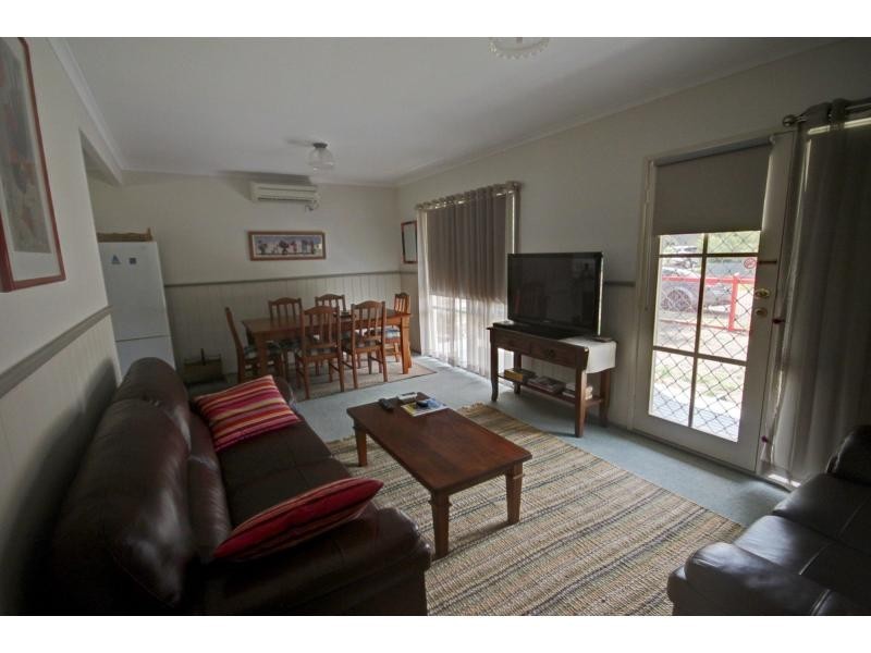 27 Currawong Close, Raymond Island VIC 3880