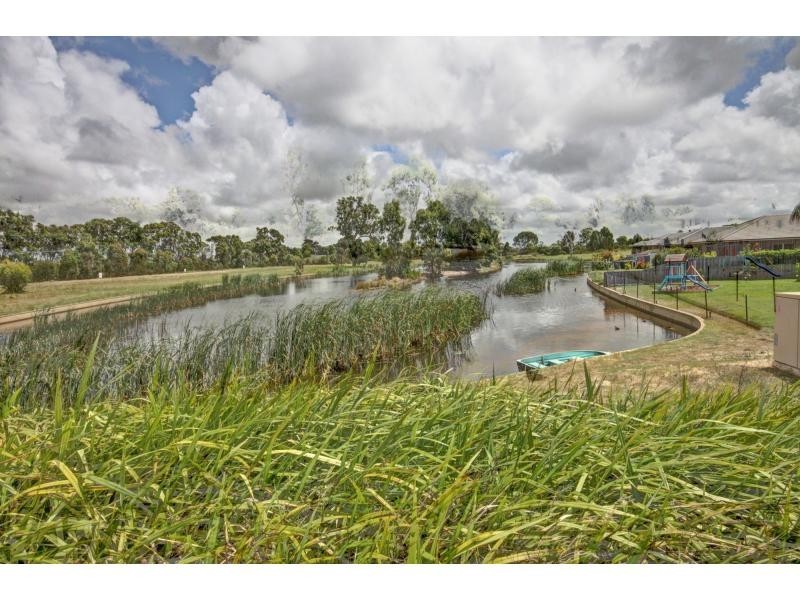 1 Magnolia Way, Paynesville VIC 3880