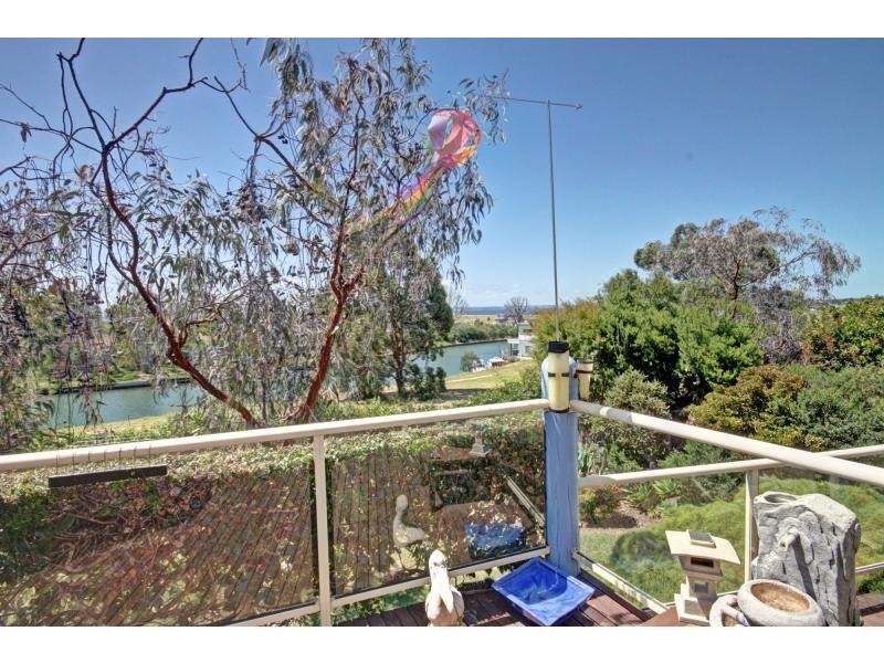 15 Windermere Terrace, Paynesville, Paynesville VIC 3880