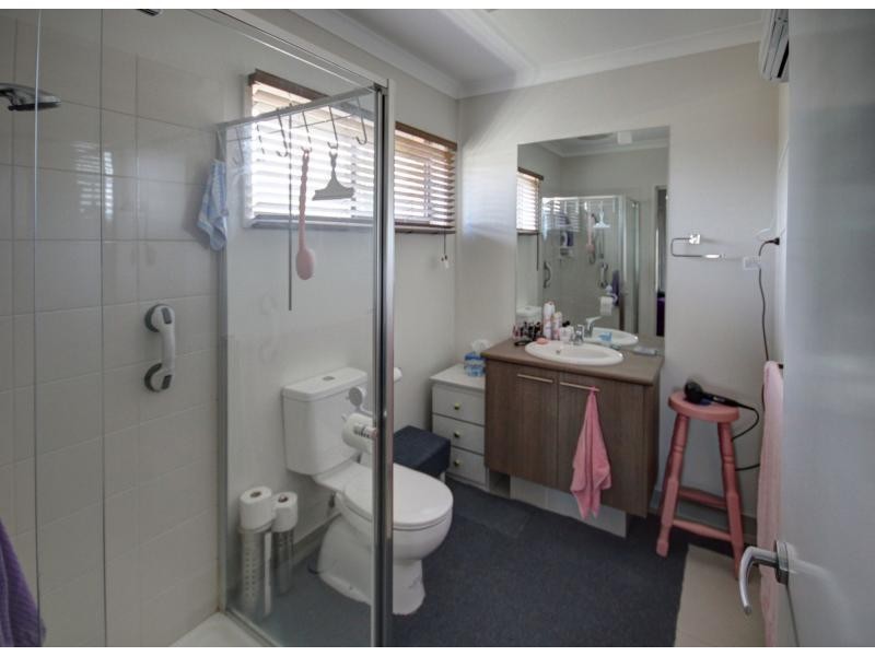 19 Phoebes Way, Bairnsdale VIC 3875