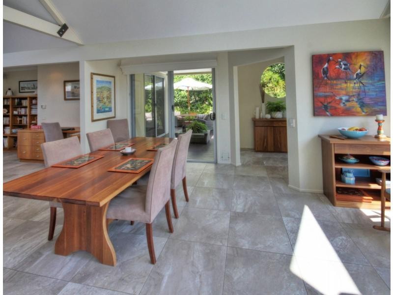 77 Newlands Drive, Paynesville VIC 3880