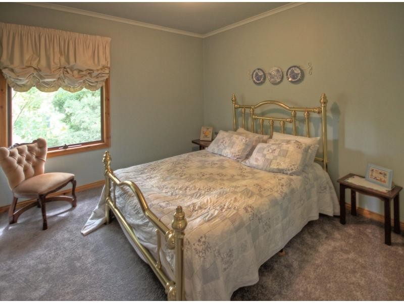 2 Kellina Court, Paynesville VIC 3880