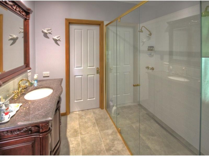 2 Kellina Court, Paynesville VIC 3880