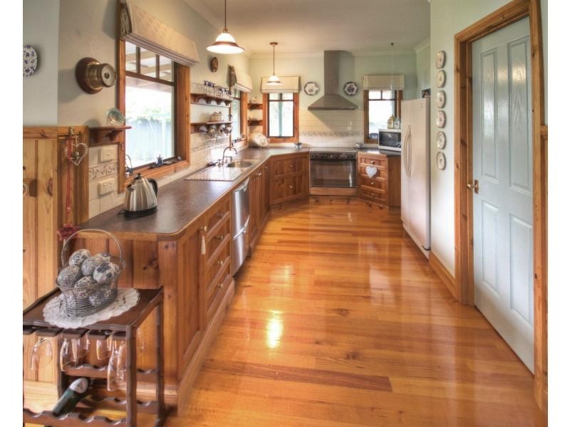 2 Kellina Court, Paynesville VIC 3880