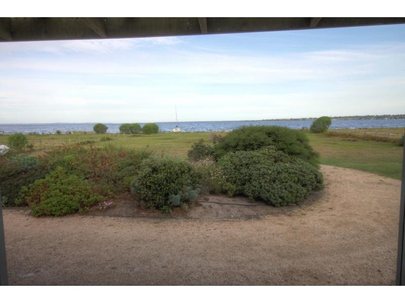 100 Rivermouth Road, Eagle Point VIC 3878