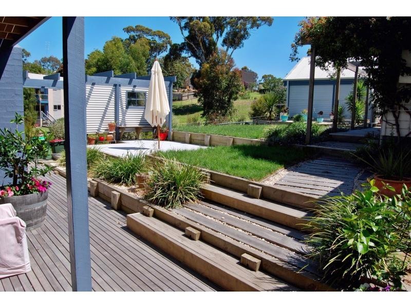 1/67A Newlands Drive, Paynesville, Paynesville VIC 3880