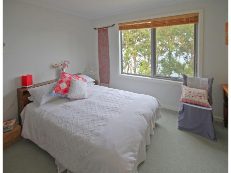 1/67A Newlands Drive, Paynesville, Paynesville VIC 3880