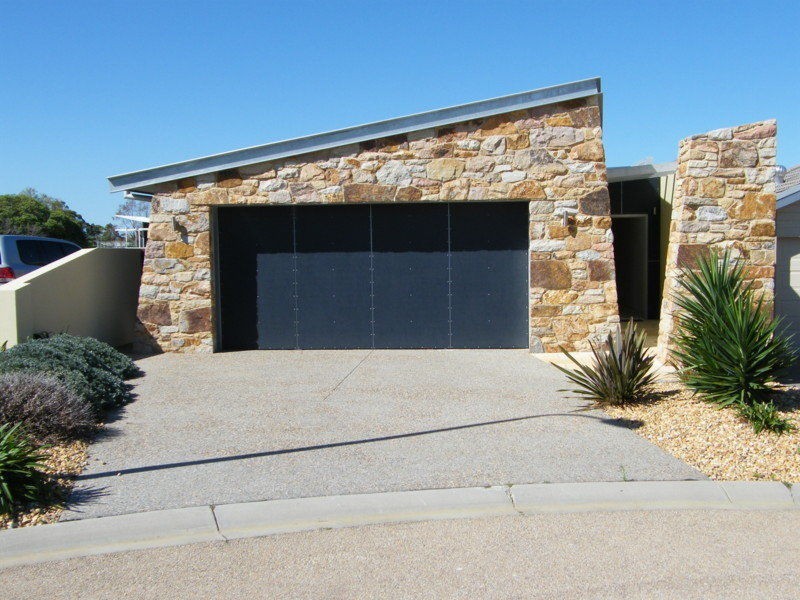 9a Headland Street, Paynesville VIC 3880