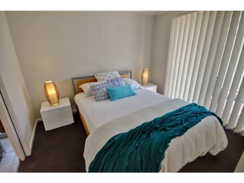 7 Fourth Avenue, Raymond Island VIC 3880