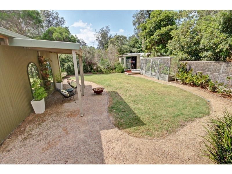 7 Fourth Avenue, Raymond Island VIC 3880