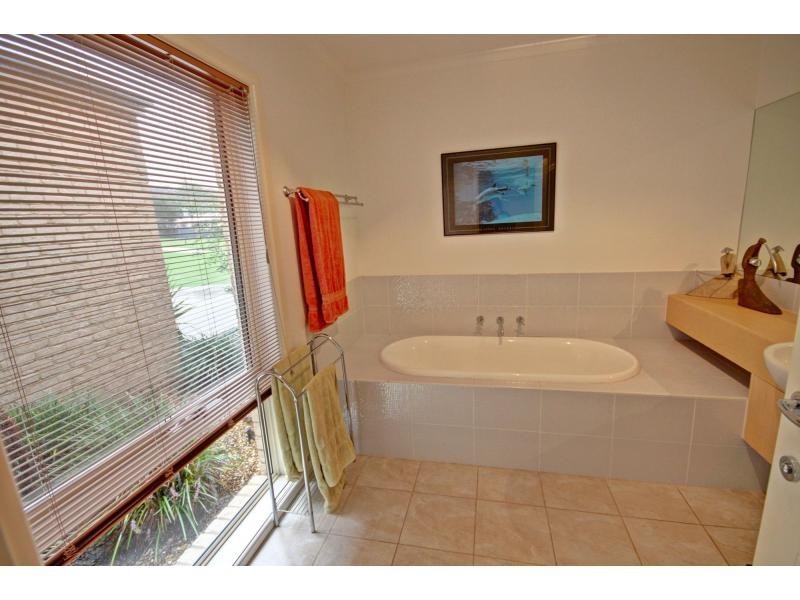 7 Rivergum, Eagle Point VIC 3878