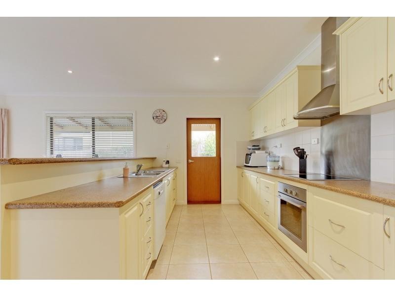 75 Colony Club Drive, Newlands Arm VIC 3875