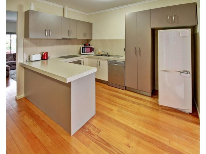 19 Wellington Street, Paynesville VIC 3880