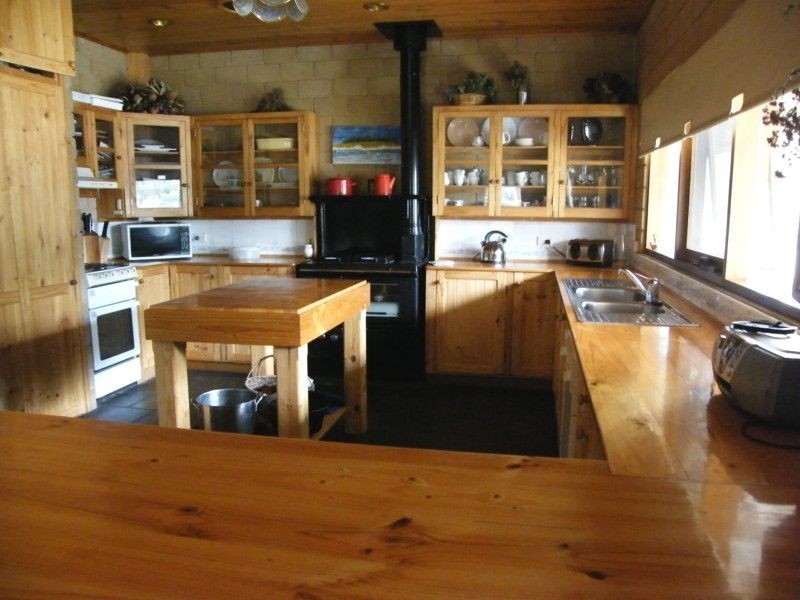 50 Gravelly Point Road, Raymond Island VIC 3880