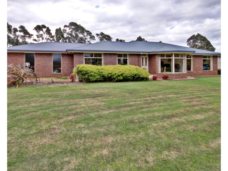 12 Boyd Court, Eagle Point VIC 3878