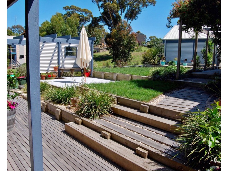 1/67A Newlands Drive, Paynesville VIC 3880