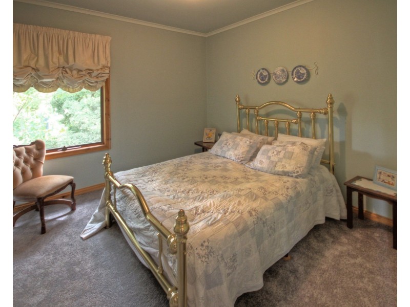 2 Kellina Court, Paynesville VIC 3880