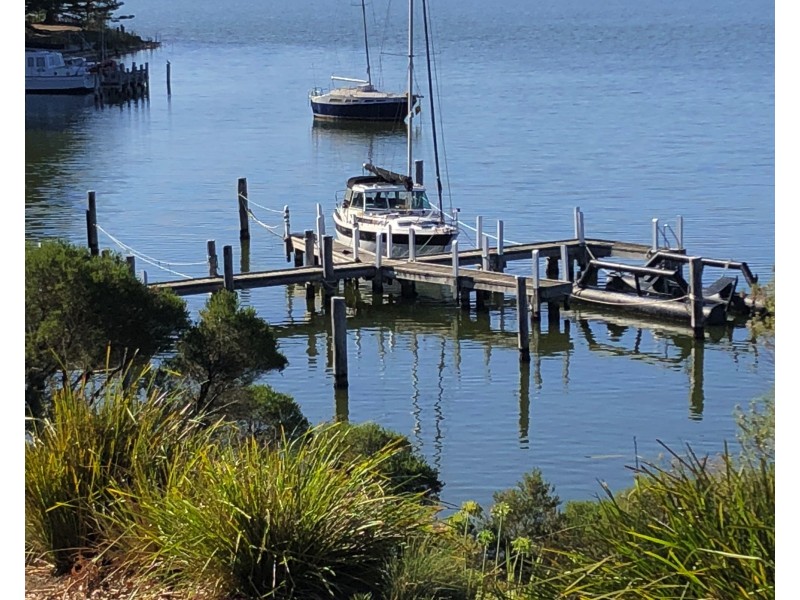 2 Kellina Court, Paynesville VIC 3880