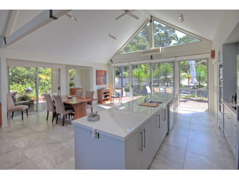 77 Newlands Drive, Paynesville VIC 3880