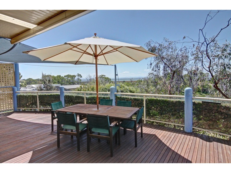 15 Windermere Terrace, Paynesville VIC 3880