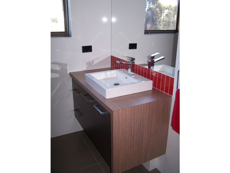 95 Lake Victoria St, Eagle Point VIC 3878