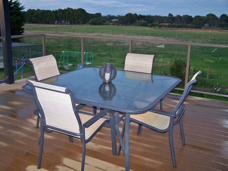 95 Lake Victoria St, Eagle Point VIC 3878