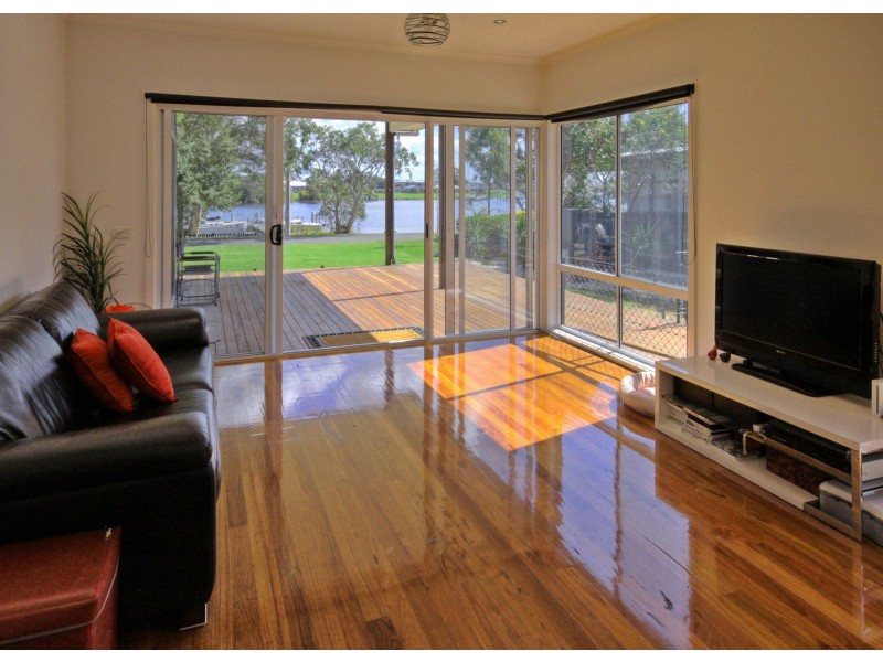 163 Western Boulevard, Raymond Island VIC 3880