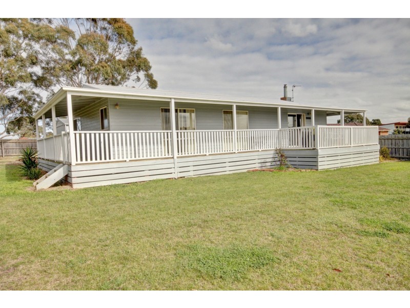 8 Landfall Avenue, Newlands Arm VIC 3875