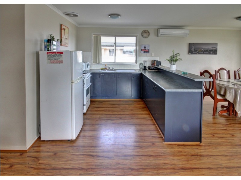 8 Landfall Avenue, Newlands Arm VIC 3875