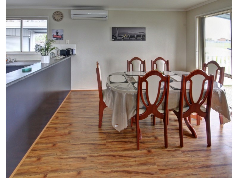 8 Landfall Avenue, Newlands Arm VIC 3875