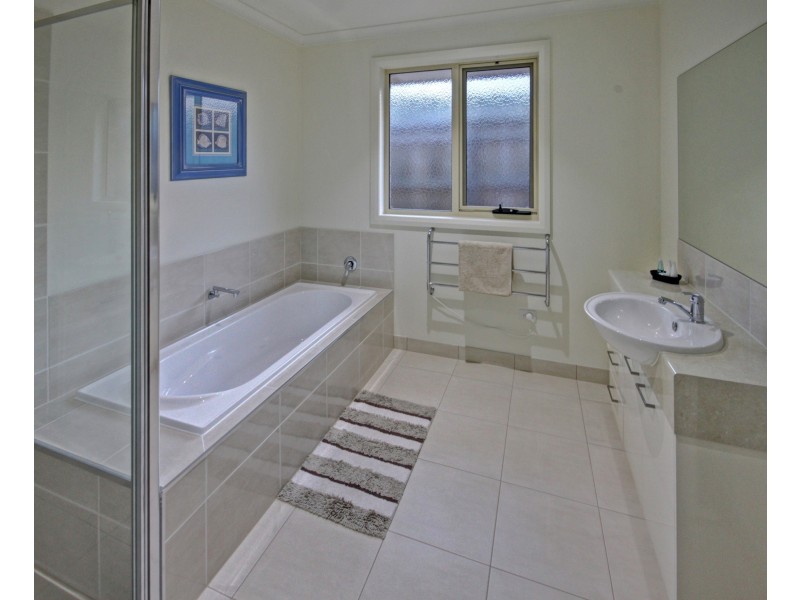 21 Fort King Rd, Paynesville VIC 3880