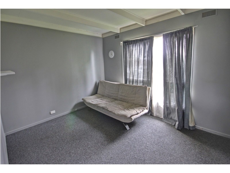 8 Waverley Ct, Paynesville VIC 3880