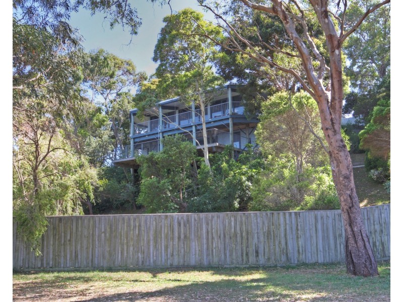 61 Newlands Dr, Paynesville VIC 3880