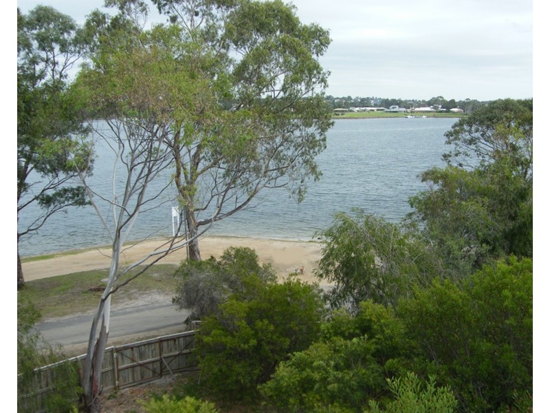 61 Newlands Dr, Paynesville VIC 3880