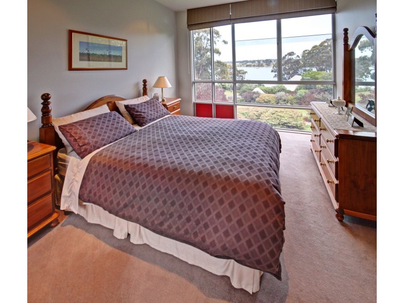 75 Newlands Drive, Paynesville VIC 3880