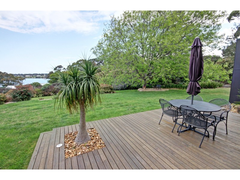 75 Newlands Drive, Paynesville VIC 3880