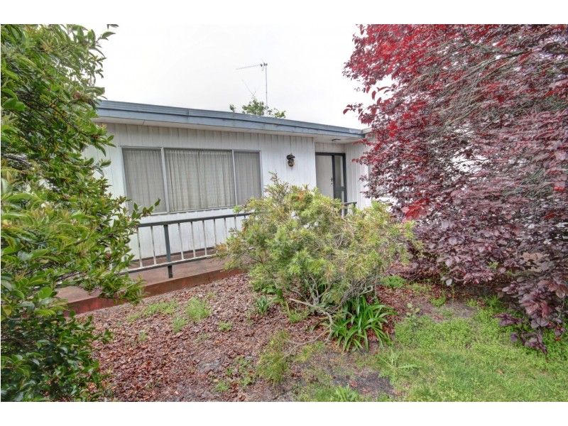 19 Kings Rd, Paynesville VIC 3880