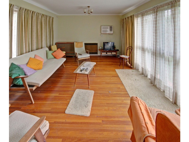 19 Kings Rd, Paynesville VIC 3880