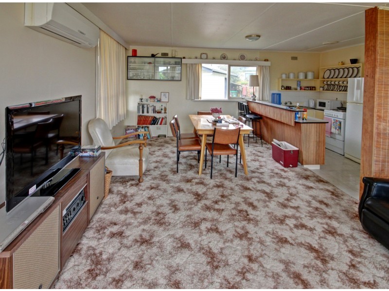 18 Mcmillan Gr, Paynesville VIC 3880