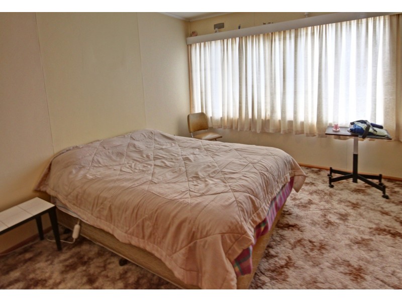 18 Mcmillan Gr, Paynesville VIC 3880