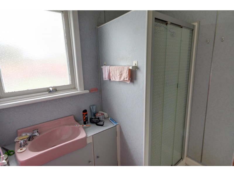 18 Mcmillan Gr, Paynesville VIC 3880