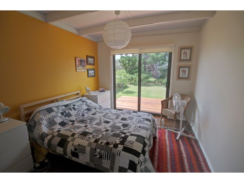 185 Western Boulevard, Raymond Island VIC 3880