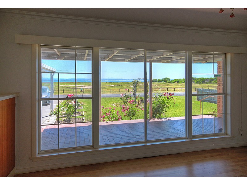 12 View St, Paynesville VIC 3880